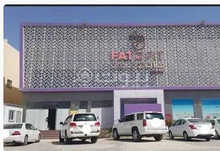 عمارة تجارية  للبيع في الرياض، منطقة الرياض - للبيع عمارة ثلاثة ادوار، بحي الصحافة شمال الرياض