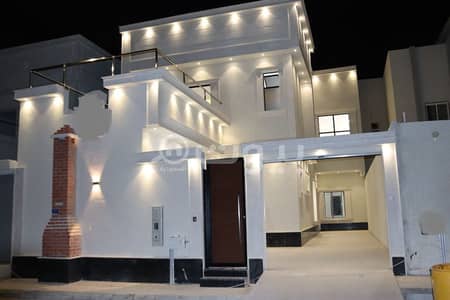 5 Bedroom Villa for Sale in Unayzah, Al Qassim Region -