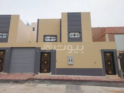دور 3 غرف نوم للبيع في الرياض، منطقة الرياض - للبيع أدوار صك مستقل، حي دار البيضاء الرياض