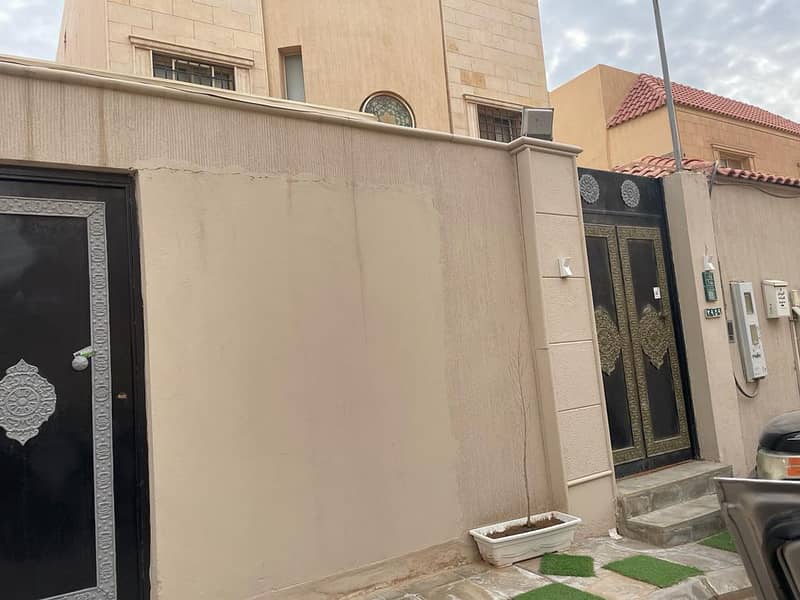 فيلا دورين + شقة للبيع حي الياسمين  ، شمال الرياض
