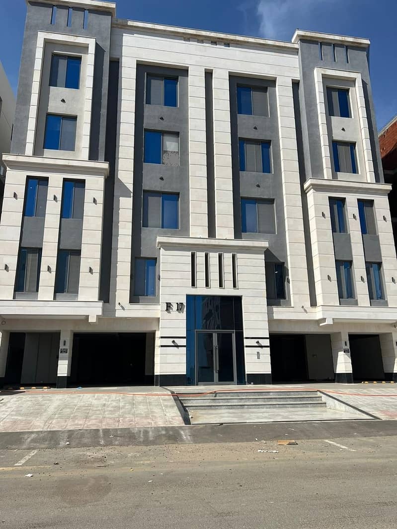 Apartment in Jida，North Jeddah，Al Sawari 4 bedrooms 870000 SAR - 87518057