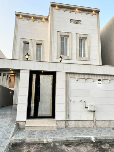 5 Bedroom Villa for Sale in Dammam, Eastern Region -