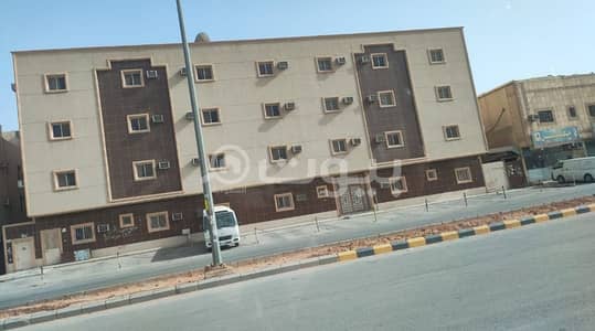 Residential Building for Sale in Riyadh, Riyadh Region - Building for sale in Al Munsiyah neighborhood east riyadh