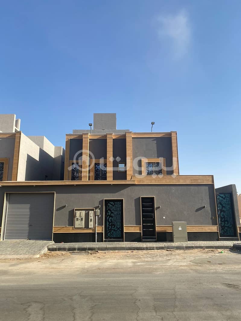 شقة بالدور الأول للإيجار حي العارض ، شمال الرياض