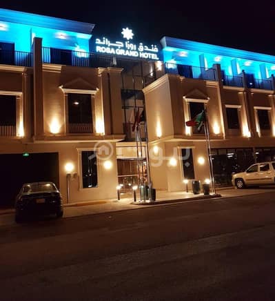 2 Bedroom Hotel Room for Sale in Riyadh, Riyadh Region - For sale a new 3-star hotel in Al Munsiyah district, east of Riyadh