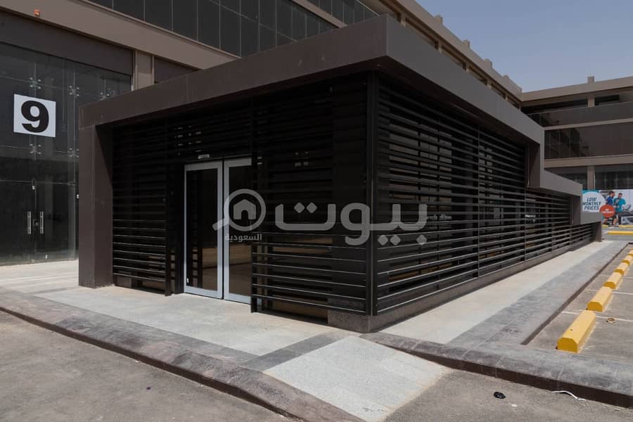 Showroom for rent in Tulip Square in Al Munsiyah, East Riyadh