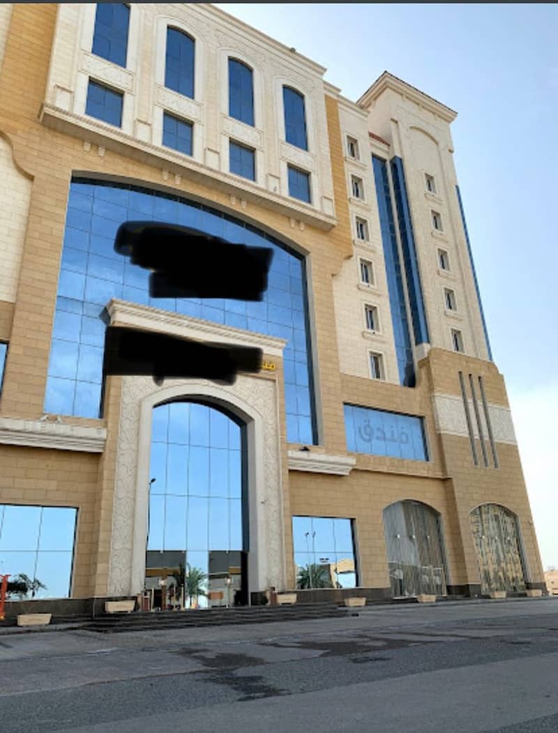 فندق للبيع طريق العزيزية، الخبر فندق للبيع طريق العزيزية، الخبر