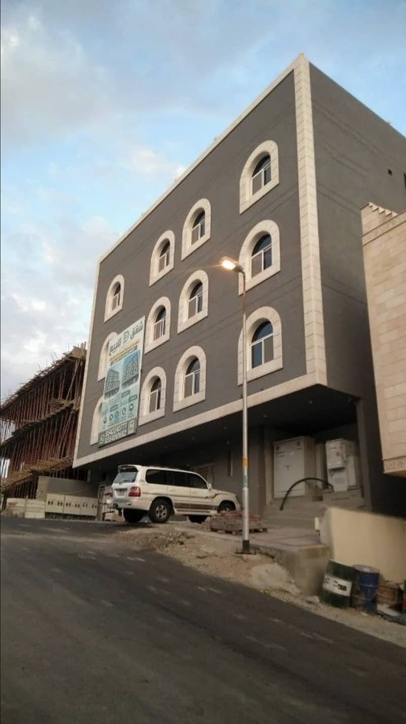 عمارة سكنية | 126م2 للبيع في حي التنعيم، مكة