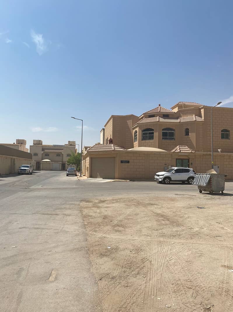 Villa for sale in Al Sahafah, North Riyadh