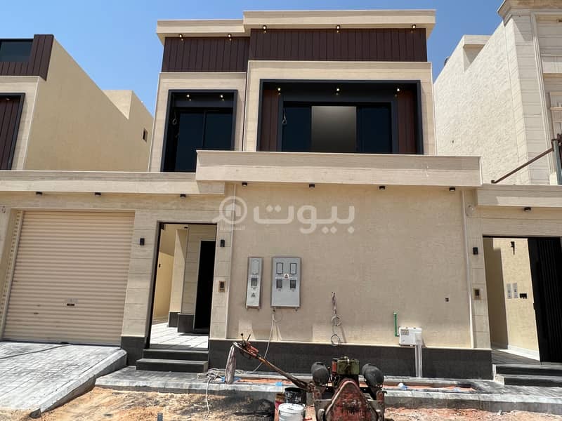 فيلا ٣٢٤ متر درج داخلى وشقتين بحى اليرموك فيلا ٣٢٤ متر درج داخلى وشقتين بحى اليرموك