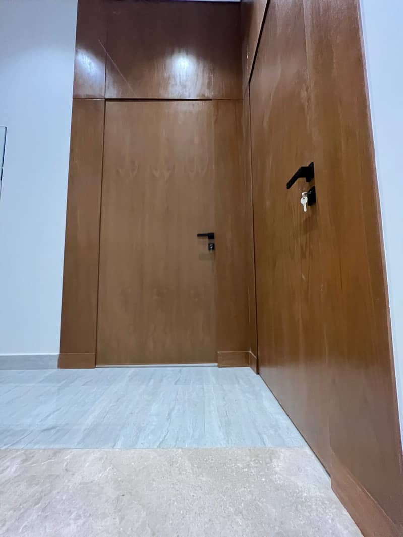 12 