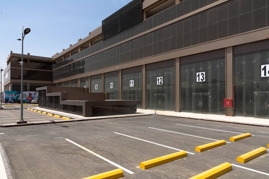 Offices for rent in Tulip Square in Al Munsiyah, East Riyadh