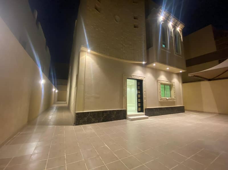Villa in North Riyadh,Al Yasmin 7 bedrooms 2700000 SAR - 87533848 Villa in North Riyadh,Al Yasmin 7 bedrooms 2700000 SAR - 87533848
