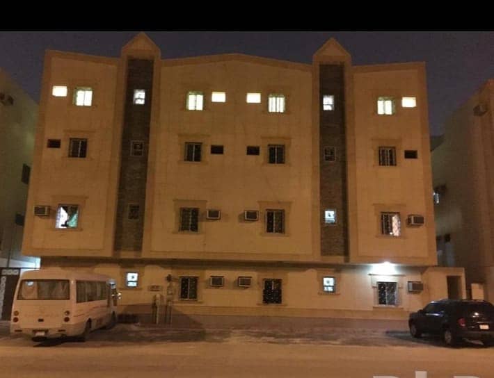 Residential Building in Riyadh，East Riyadh，Al Hamra 6700000 SAR - 87528451
