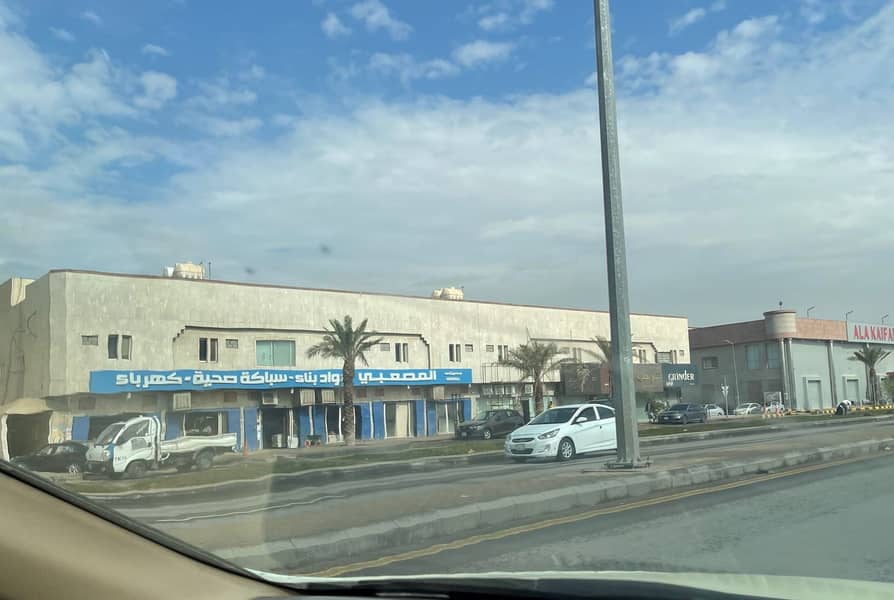 للبيع عمارة تجارية ،حي غرناطة ،شرق الرياض