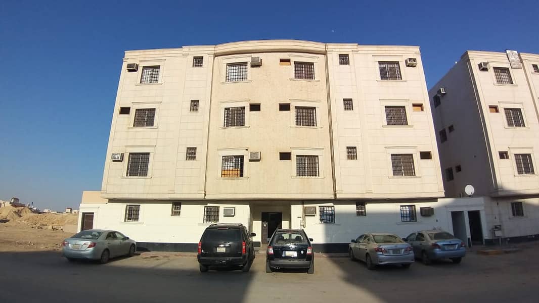 شقة الدور الثاني للبيع حي الدار البيضاء ، جنوب الرياض