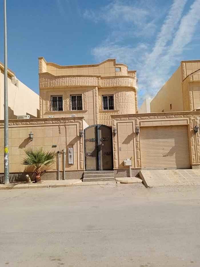 Internal Staircase Villa For Sale In Al Yasmin, North Riyadh