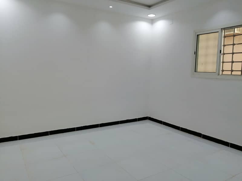 For sale indoor staircase villa and apartment in Al Dar Al Baida, south of Riyadh