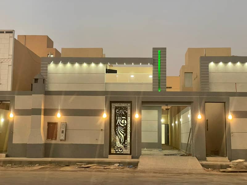 Villa with possibility for established 3 apartments for sale in Al Dar Al Baida, south of Riyadh
