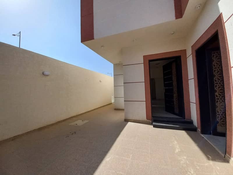 For sale vill internal stairs in Al Aziziyah, south of Riyadh