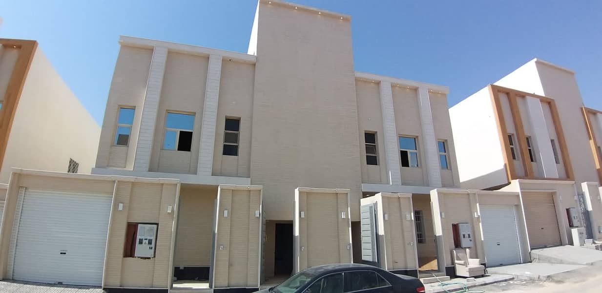 Floors for sale Al Aziziyah district, south of Riyadh