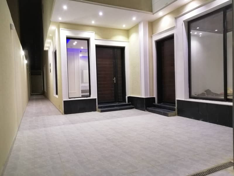 Villa | hallway and 2 apartments for sale in Al-Rimal, east of Riyadh