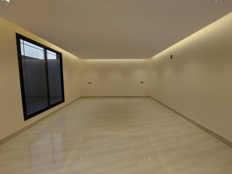 Floors for sale in Al Munsiyah, East Riyadh