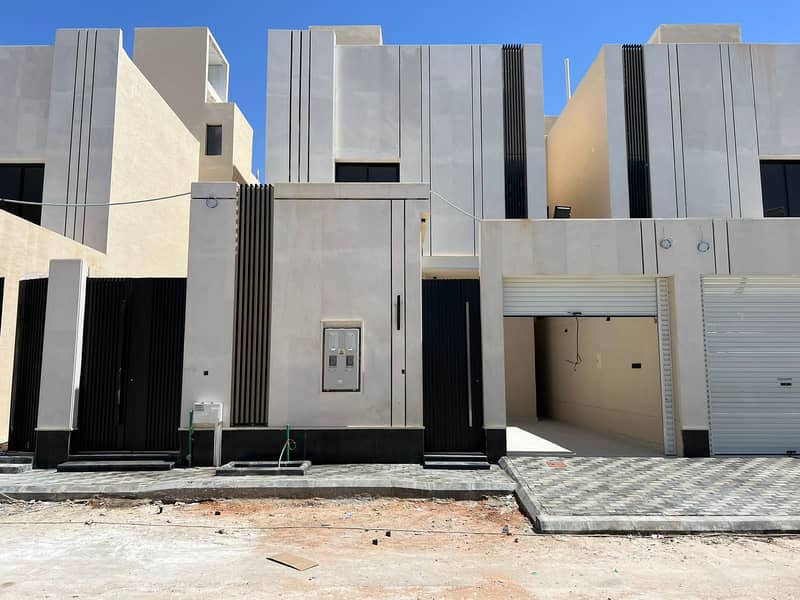 For Sale Internal Staircase Villas And Apartment In Al Rimal, East riyadh