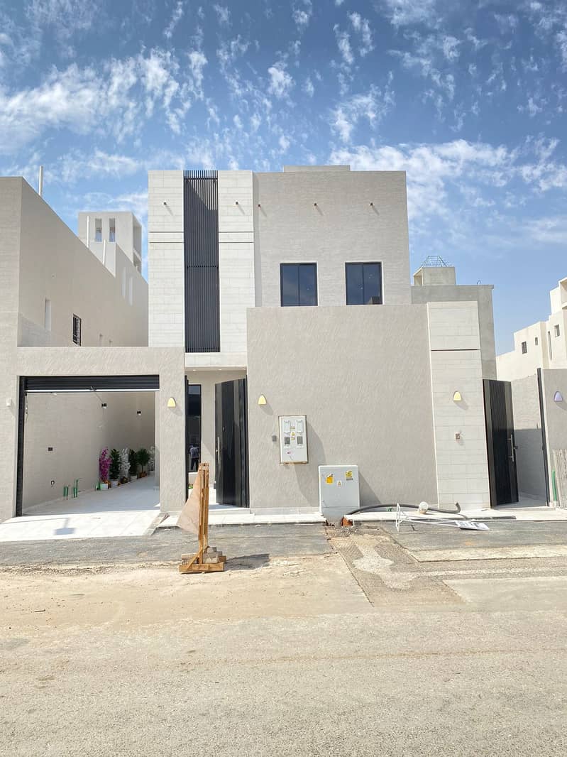 Villa in Riyadh，East Riyadh，Al Rimal 5 bedrooms 2050000 SAR - 87525201