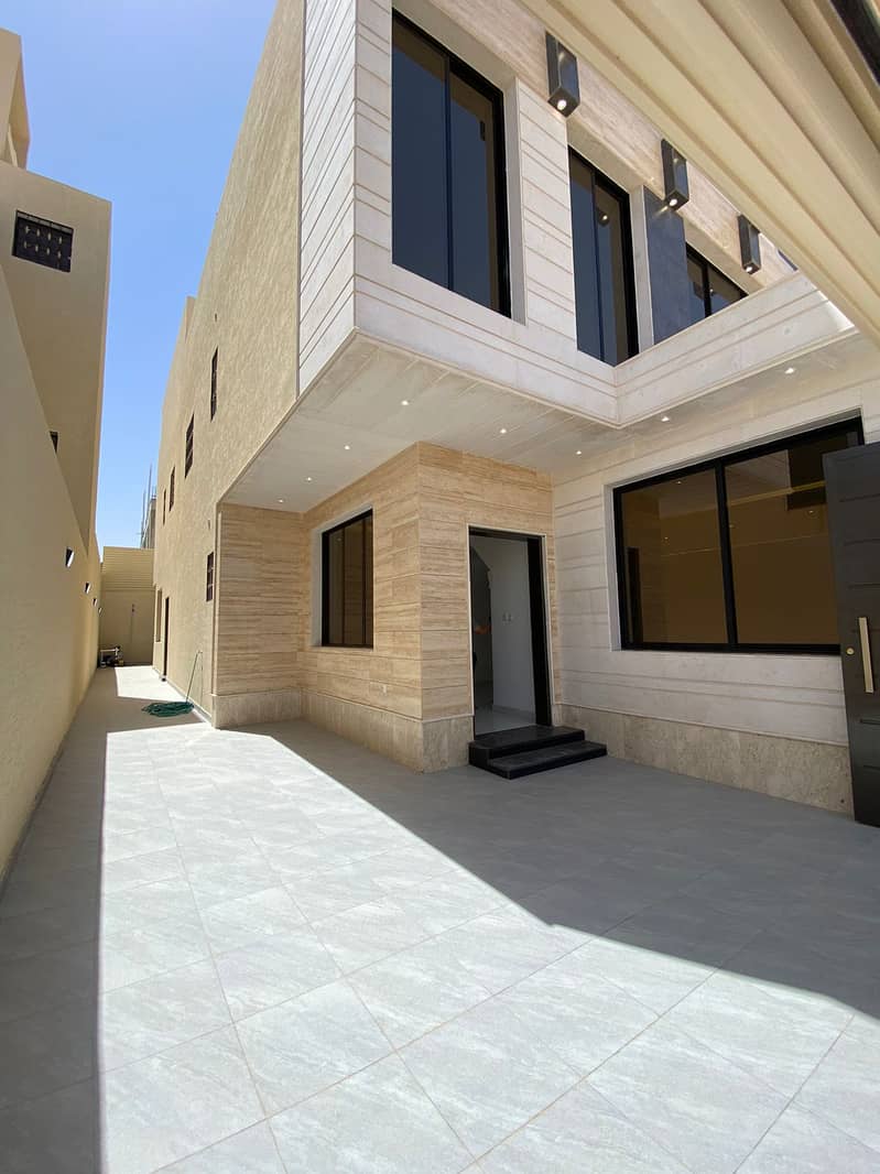 Villa in Riyadh，East Riyadh，Al Qadisiyah 7 bedrooms 1800000 SAR - 87530710