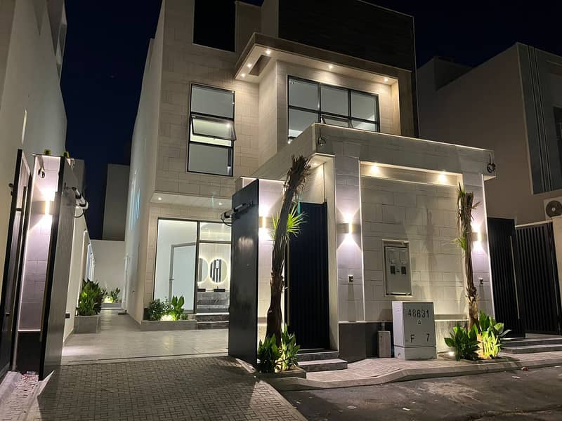 Villa in Riyadh，East Riyadh，Al Rimal 6 bedrooms 2100000 SAR - 87532586