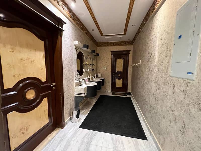 Villa in East Riyadh,Al Hamra 7 bedrooms 6500000 SAR - 87535266 Villa in East Riyadh,Al Hamra 7 bedrooms 6500000 SAR - 87535266