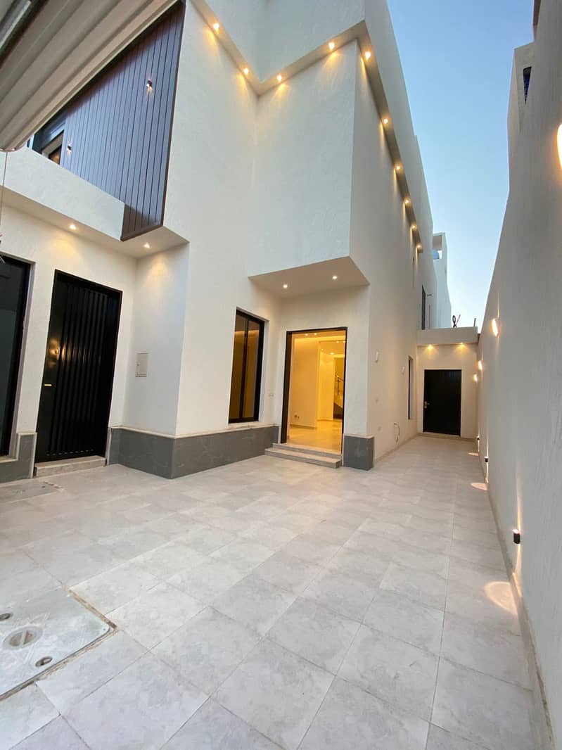 Villa in East Riyadh,Al Yarmuk 7 bedrooms 1750000 SAR - 87533830 Villa in East Riyadh,Al Yarmuk 7 bedrooms 1750000 SAR - 87533830