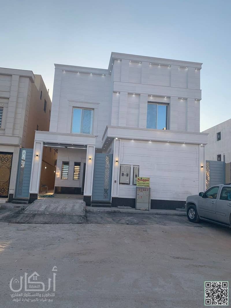 For sale a villa with an internal staircase and two apartments in Al Rimal, east of Riyadh