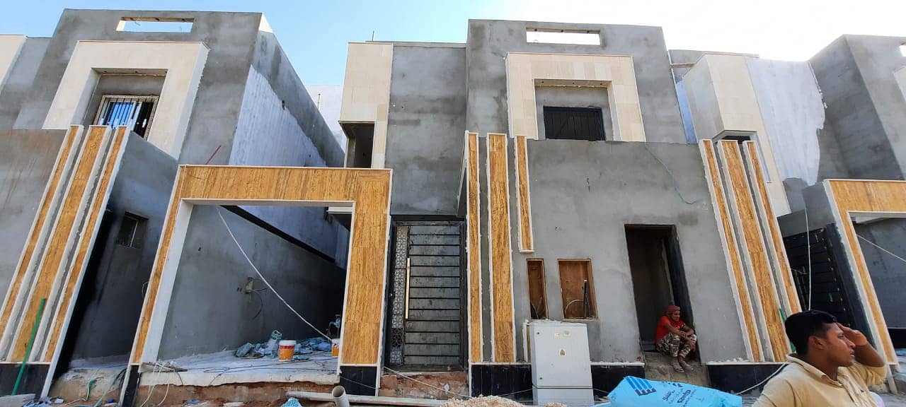 Villa for sale with internal stairs and an apartment in Al Rimal, east of Riyadh