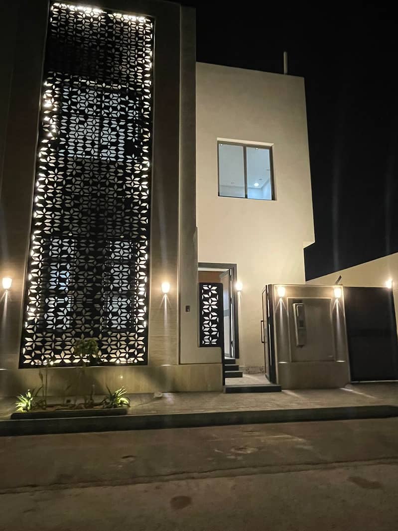 Villa in Riyadh，West Riyadh，Al Mahdiyah 4 bedrooms 2400000 SAR - 87513611