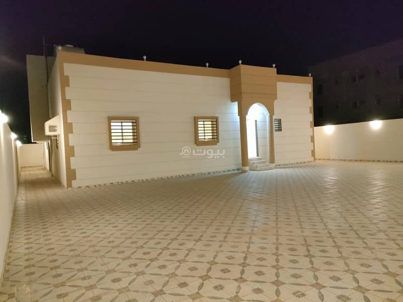 Floor in Jazan，Al Suways 5 bedrooms 1300000 SAR - 87521914