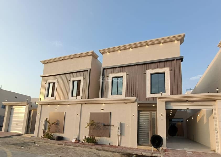 Separate villa + annex for sale in Al Amwaj, Al Khobar