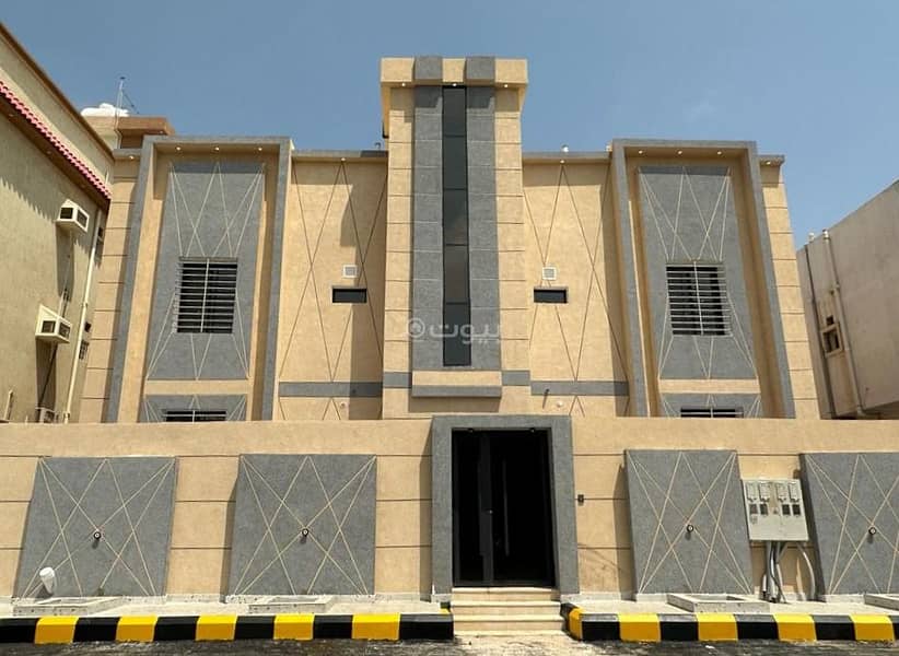 Detached Villa + Two Apartments For Sale In Al Suways, Jazan