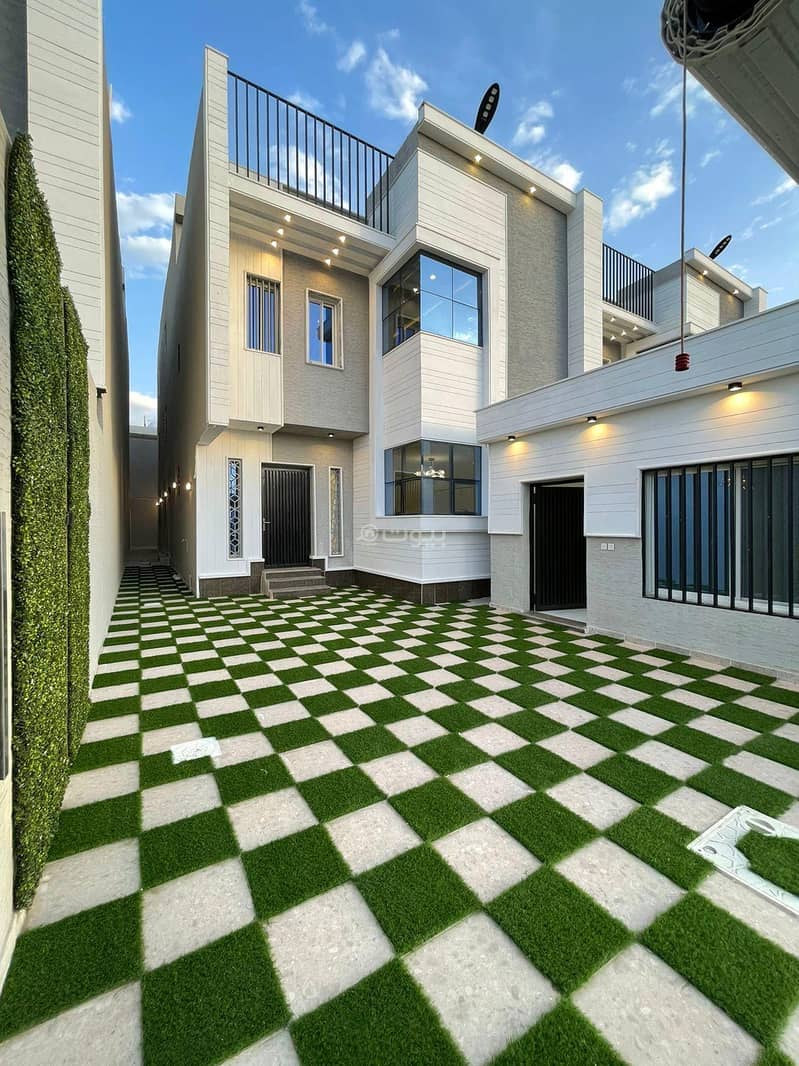 Detached Villa + Annex For Sale In Al yarmuk, Khamis Mushait