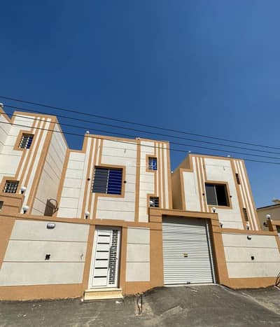 فیلا 10 غرف نوم للبيع في جدة، مكة المكرمة - فيلا شبه متصلة - جدة حي بحرة