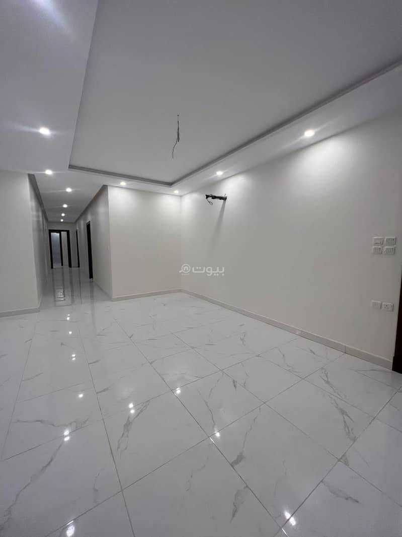 Apartment in Jeddah，North Jeddah，Al Safa 7 bedrooms 950000 SAR - 87525982