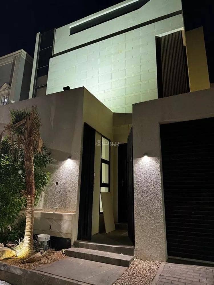 5 Bedroom Villa For Rent in Al Mahdiyah, West Riyadh