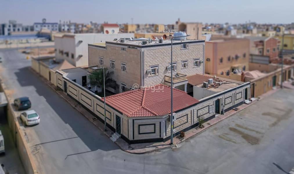6 Bedroom Villa For Sale in Al Yarmouk, Riyadh