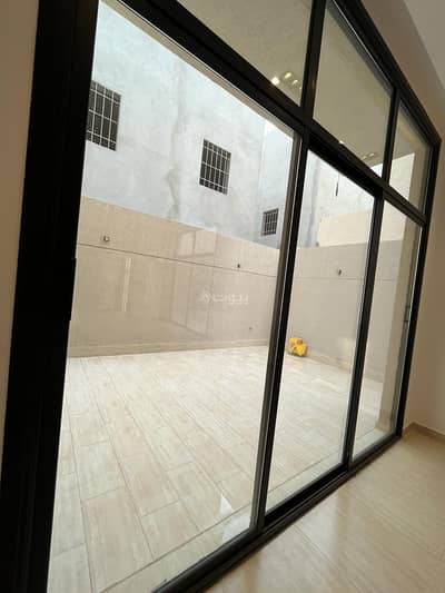 6 Bedroom Villa for Sale in Riyadh, Riyadh Region - Villa for sale in Al Munsiyah, East Riyadh,