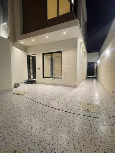 4 Bedroom Floor for Sale in Riyadh, Riyadh Region - Floor in Riyadh，South Riyadh，Taybah 4 bedrooms 600000 SAR - 87538752