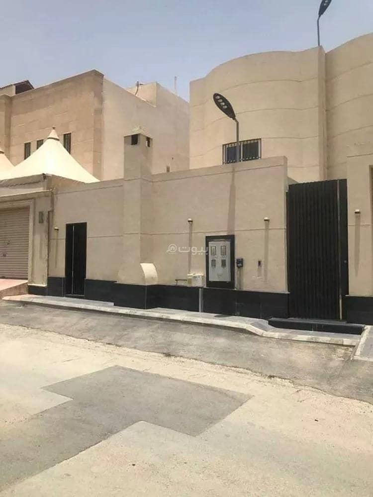 8 Bedroom Villa For Sale in Al Wadi, Riyadh