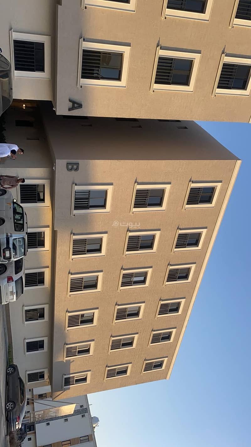 4 Bedroom Apartment For Sale on Al Ashab Street, Riyadh