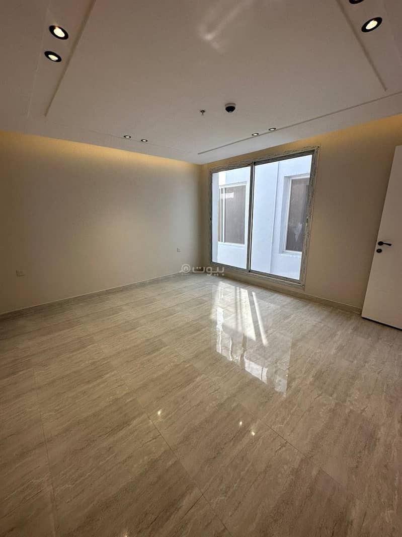 Apartment with annex for sale in Al Nairyah Street Al Hamra District Al Khobar