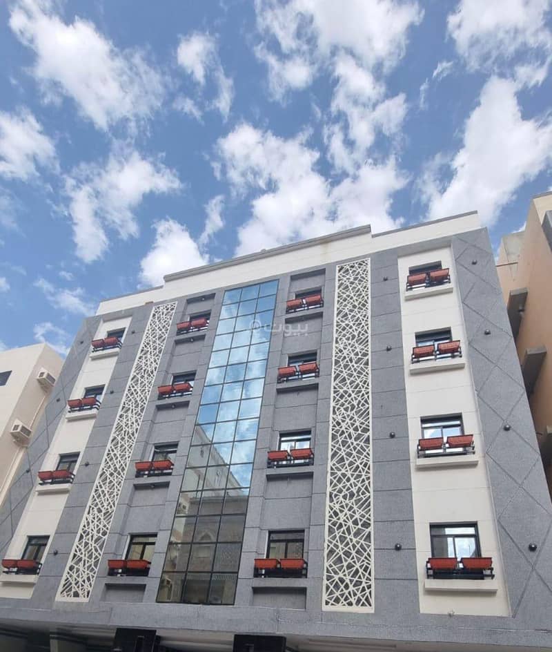 Apartment in Jeddah，North Jeddah，Al Salamah 4 bedrooms 689999 SAR - 87524491
